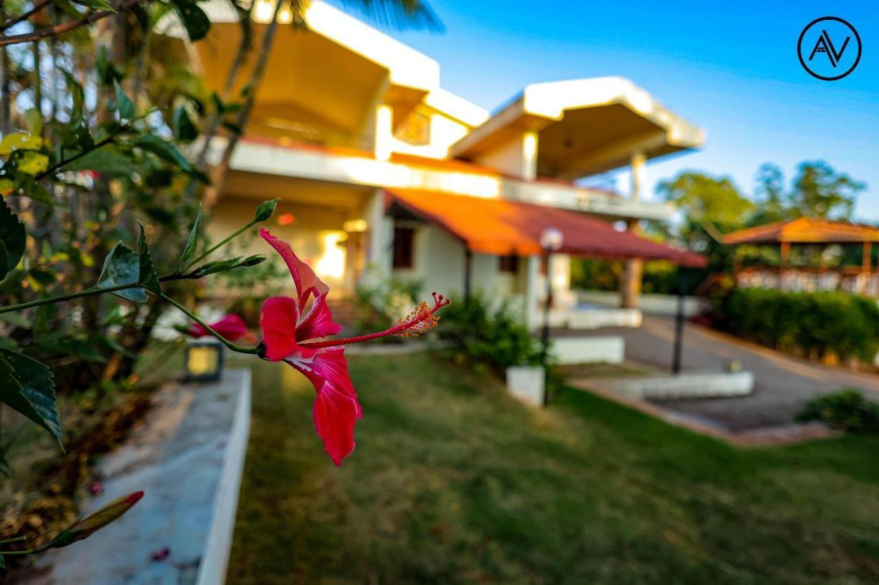 Arcus Villa - Swimming Pool/Ac/Luxurious Mahābaleshwar Exterior foto