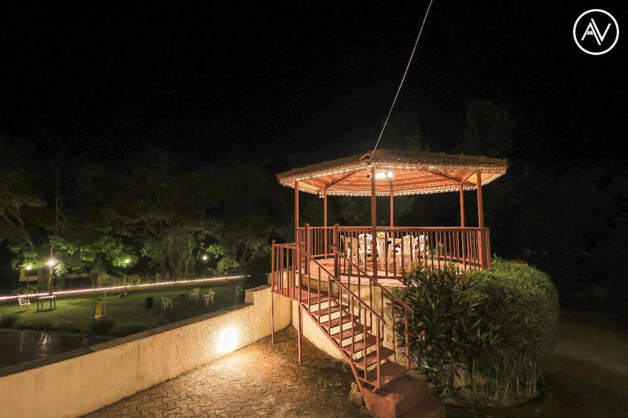 Arcus Villa - Swimming Pool/Ac/Luxurious Mahābaleshwar Exterior foto